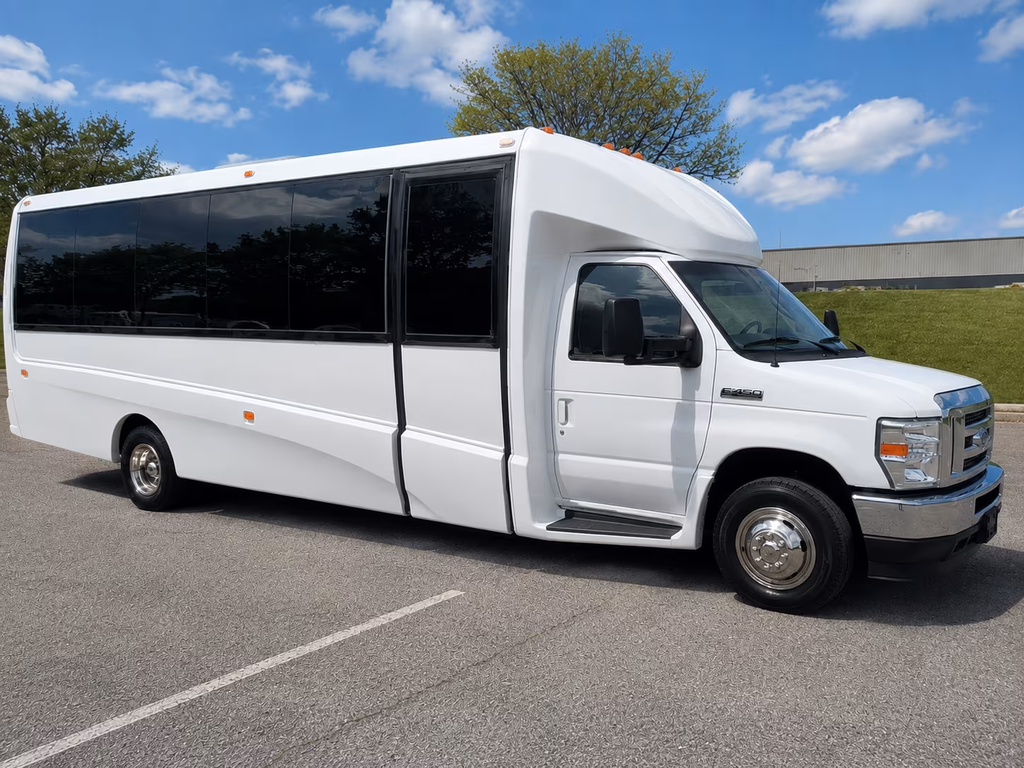 secure transportation for your next convention or trade show 3