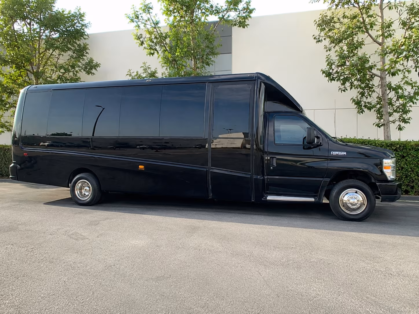 secure transportation for your next sporting event 1