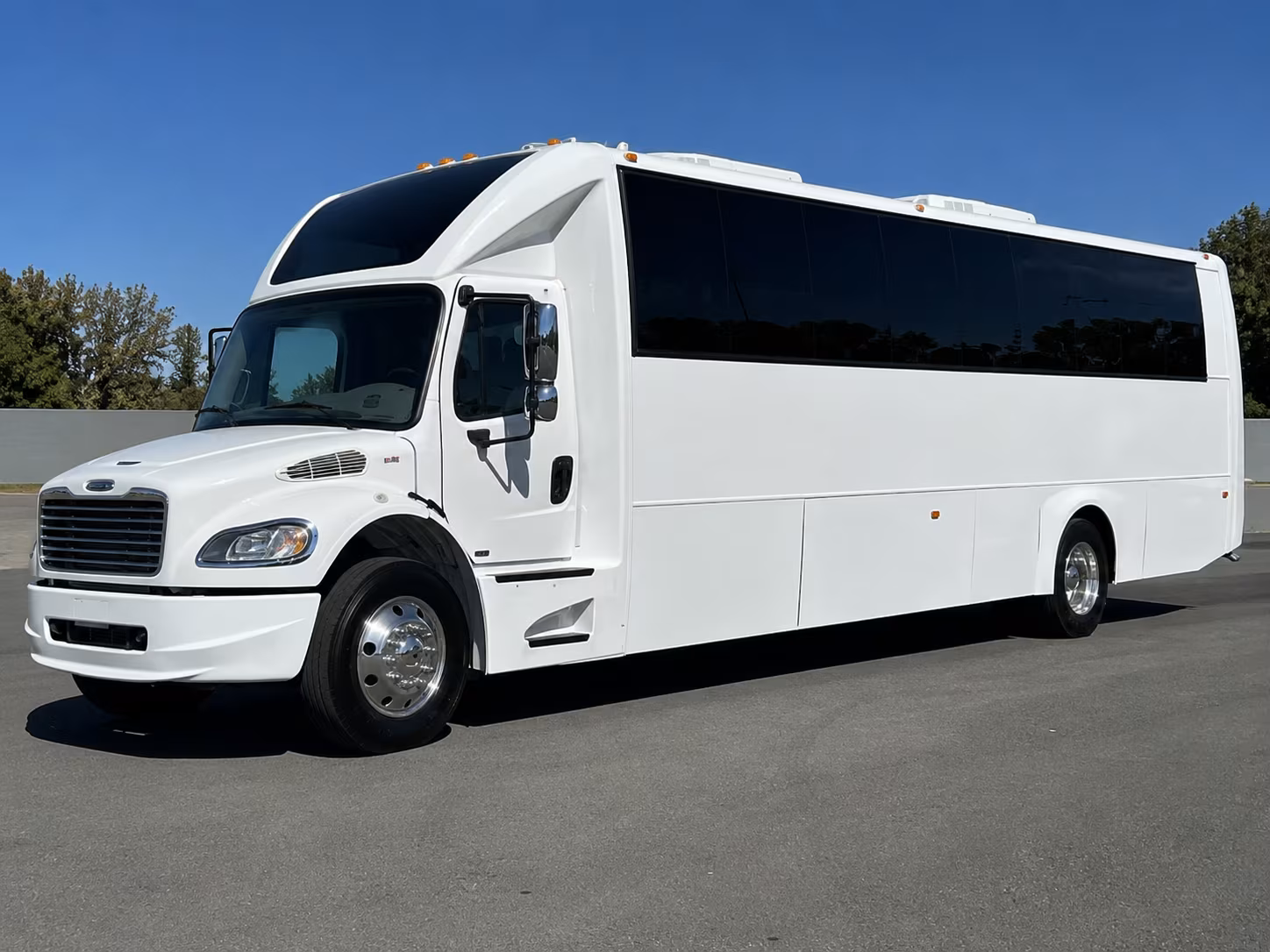 shuttle buses to kia forum shows in inglewood on game and concert nights